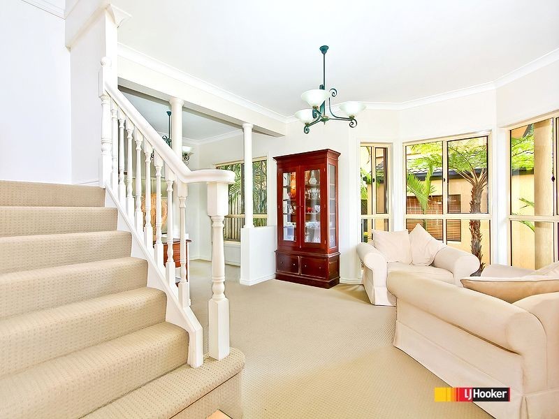 4 Tolson Terrace, Ormiston QLD 4160