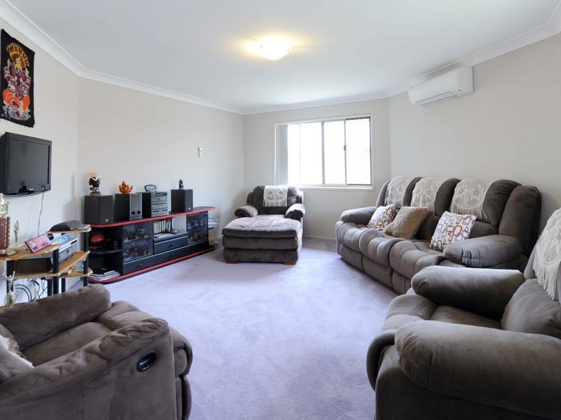 8 Venn Court, Wynnum West QLD 4178