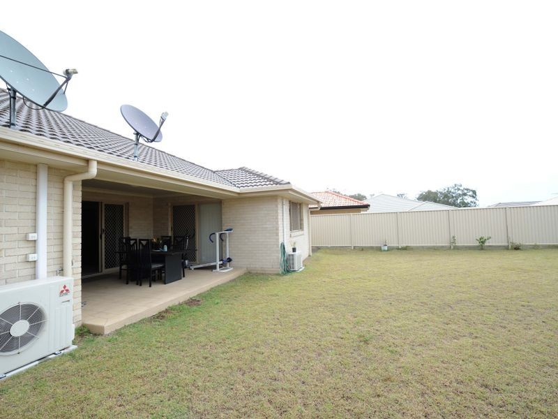 8 Venn Court, Wynnum West QLD 4178