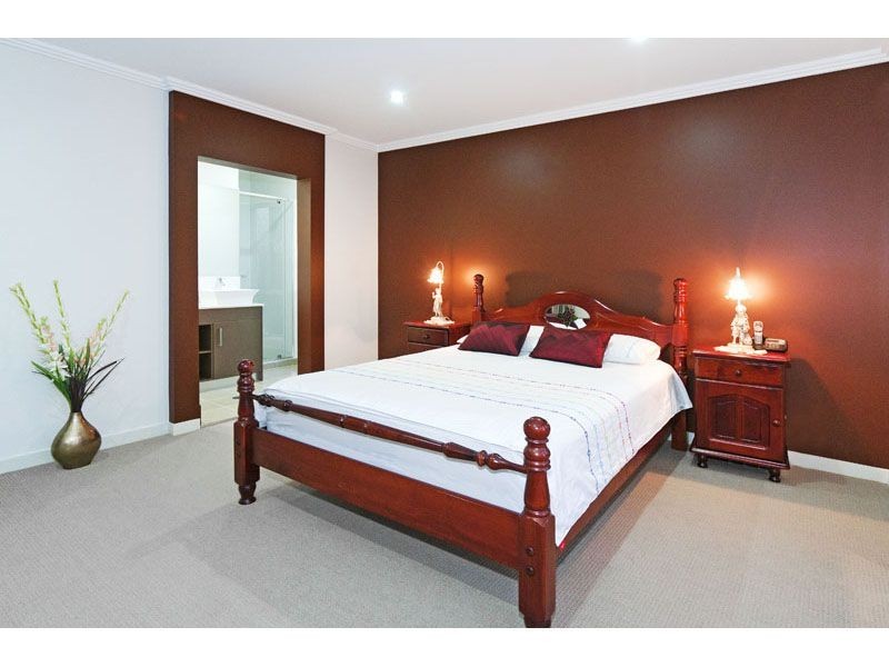 7 Feathertail Place, Wakerley QLD 4154