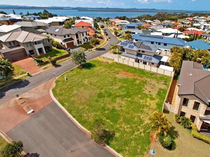 35 Kimbolton Drive, Redland Bay QLD 4165