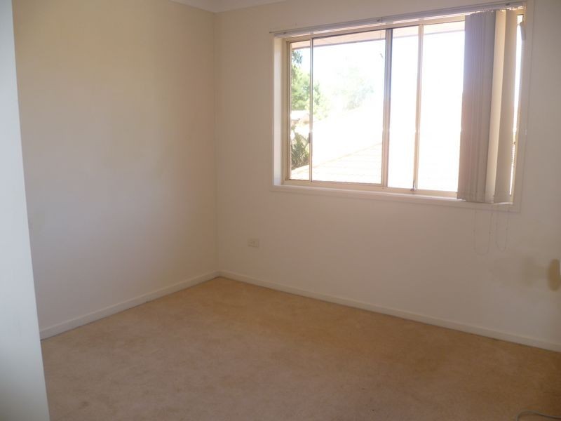 4/4 Bushmead Street, Nerang QLD 4211