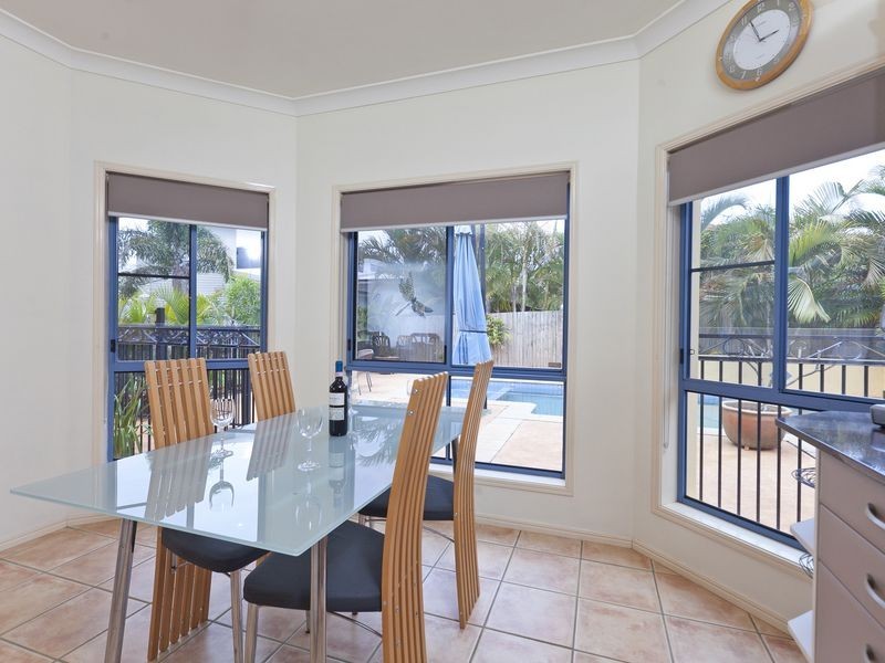 12 Dennison Court, Redland Bay QLD 4165