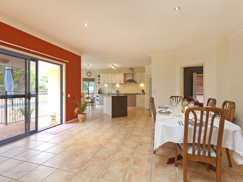 12 Dennison Court, Redland Bay QLD 4165