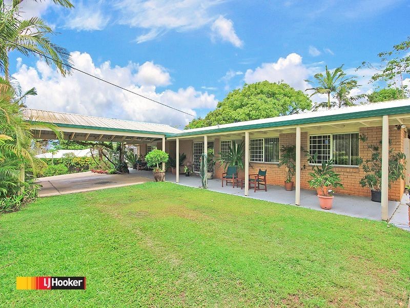 11 Azalea Street, Redland Bay QLD 4165