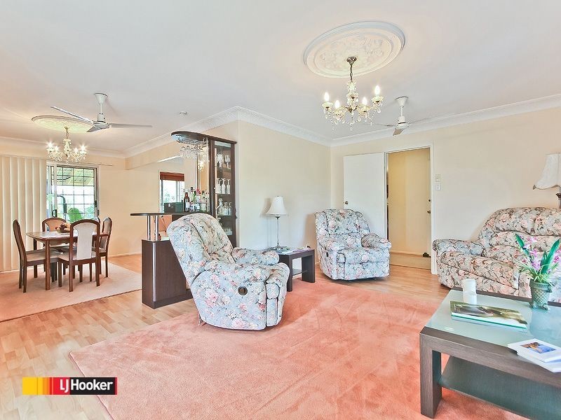 11 Azalea Street, Redland Bay QLD 4165