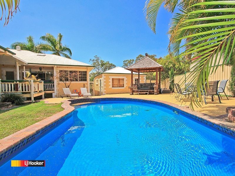 16 Petrel Court, Thornlands QLD 4164