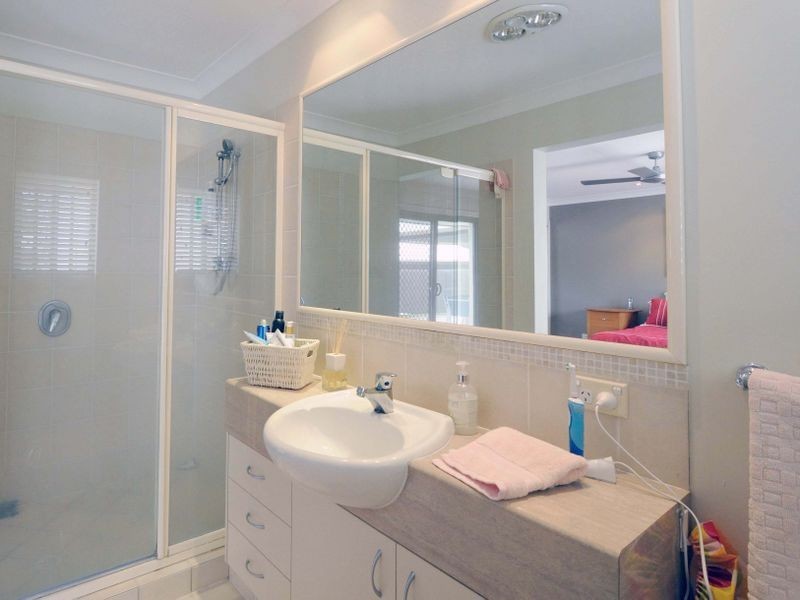 7 Calliandra Place, Thornlands QLD 4164