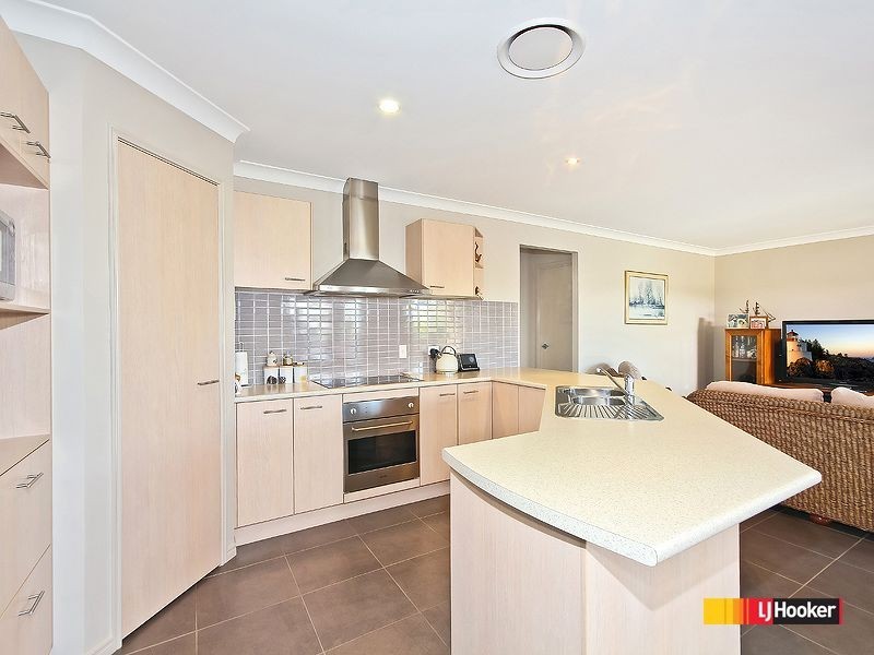 27 Whitby Place, Thornlands QLD 4164