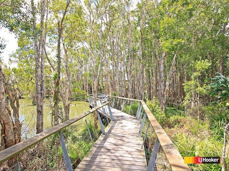 27 Whitby Place, Thornlands QLD 4164