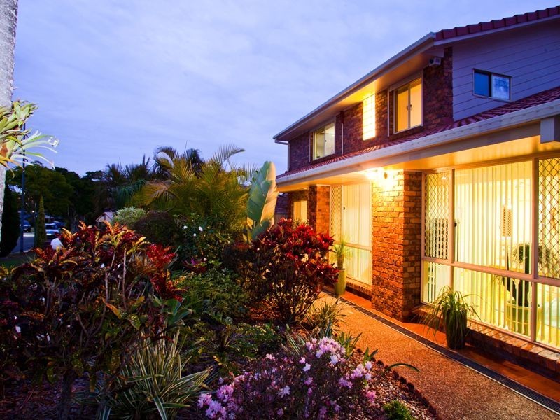 10 Norell Place, Eight Mile Plains QLD 4113