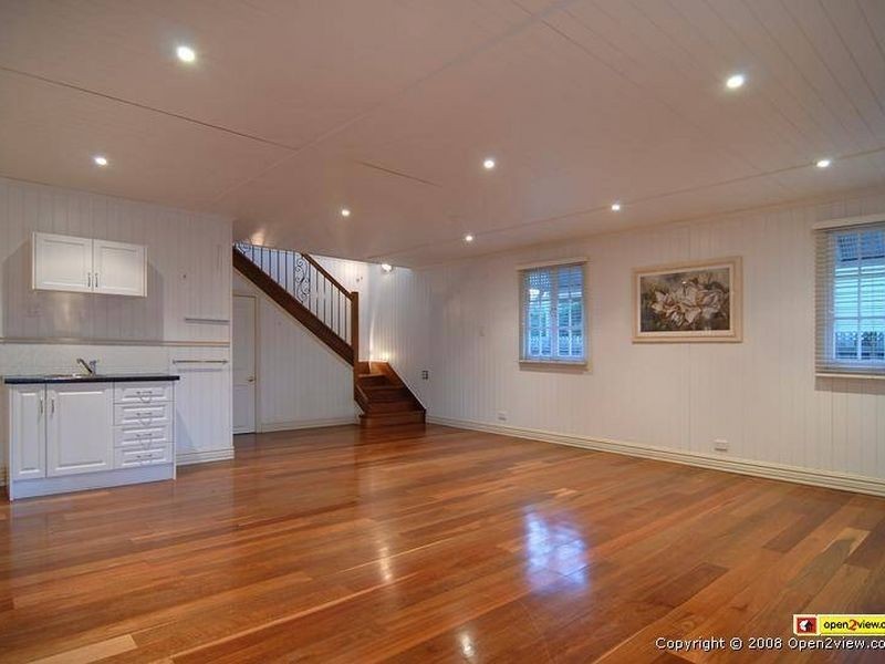 2 Keppell Street, Birkdale QLD 4159