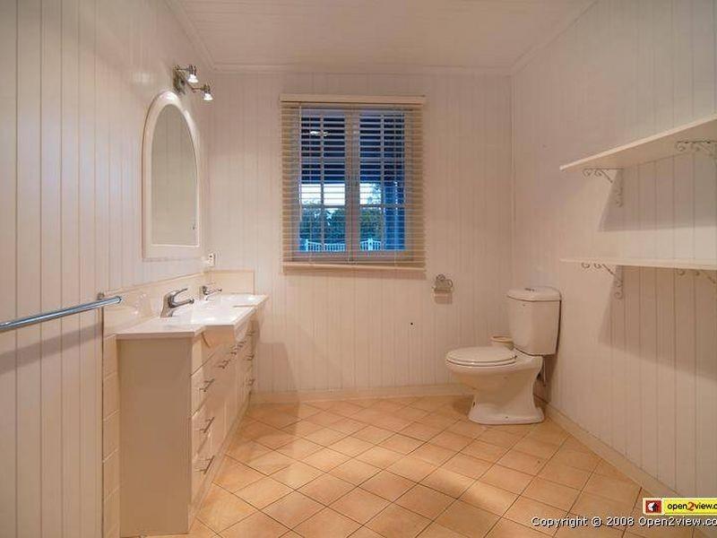 2 Keppell Street, Birkdale QLD 4159