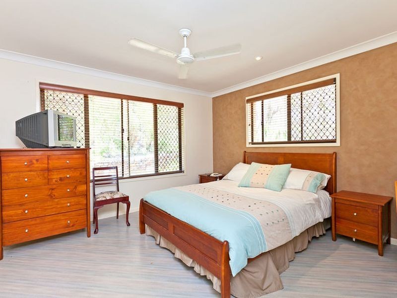 131 Bunker Road, Victoria Point QLD 4165