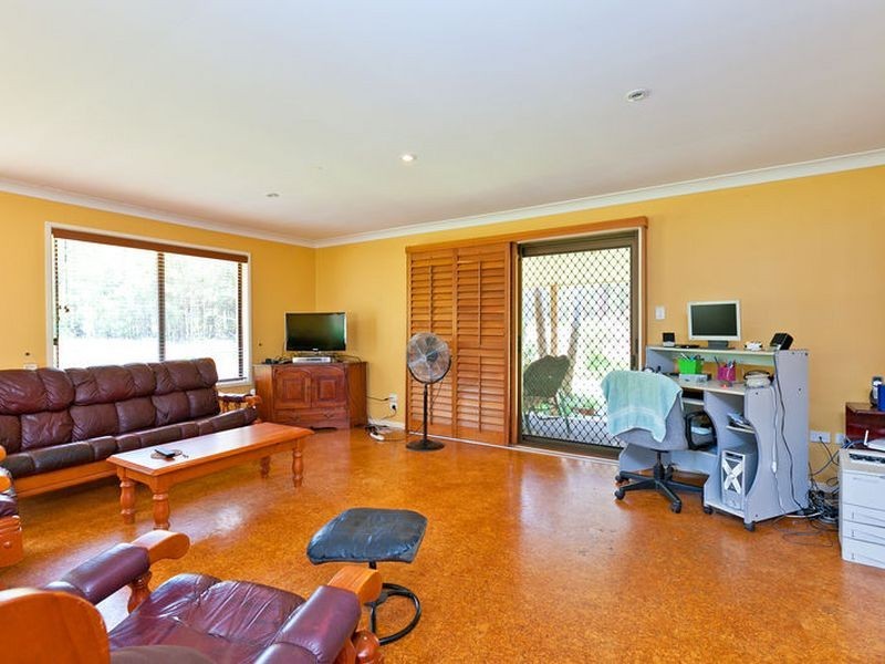 131 Bunker Road, Victoria Point QLD 4165