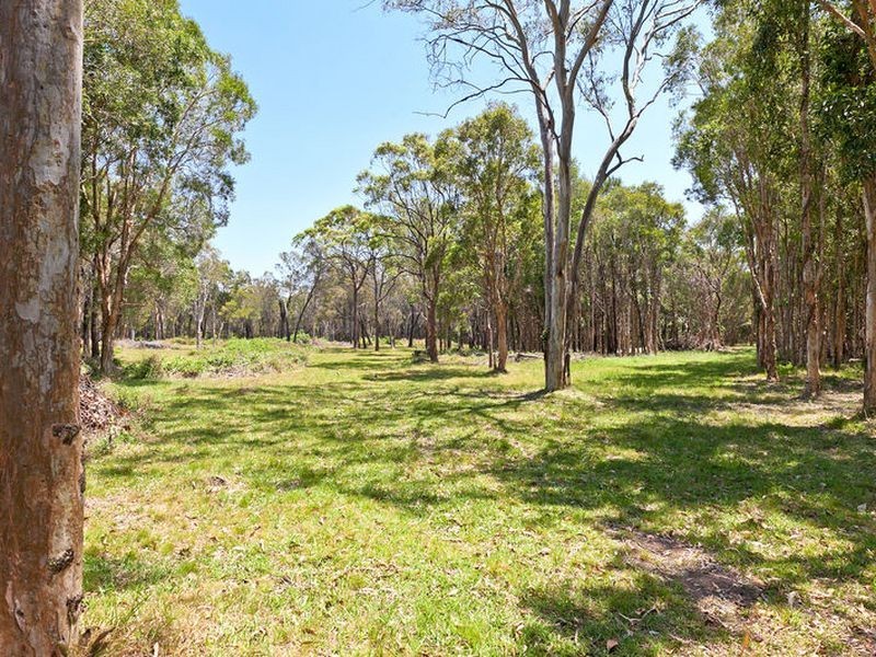 131 Bunker Road, Victoria Point QLD 4165