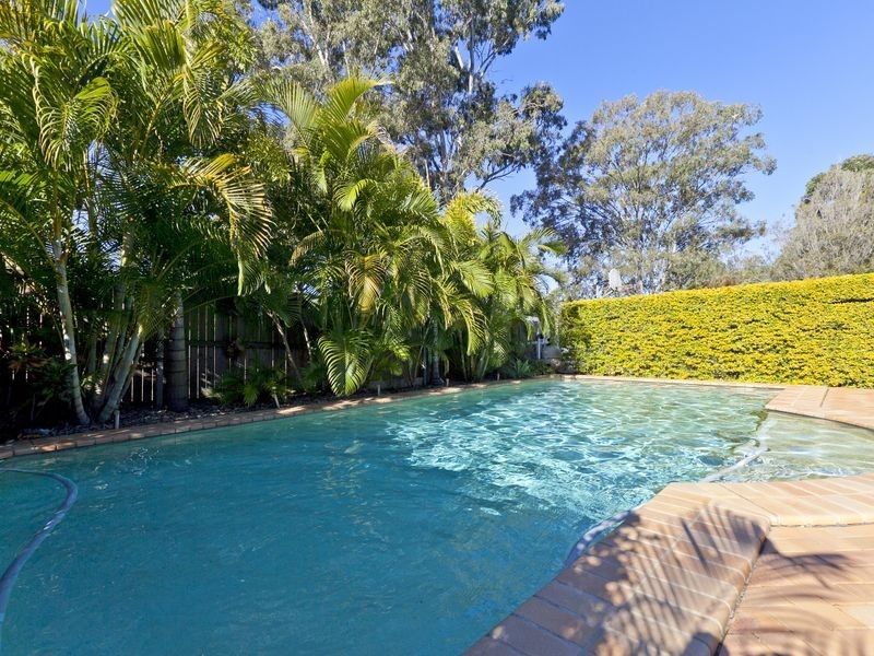 49 Schmidt Street, Victoria Point QLD 4165