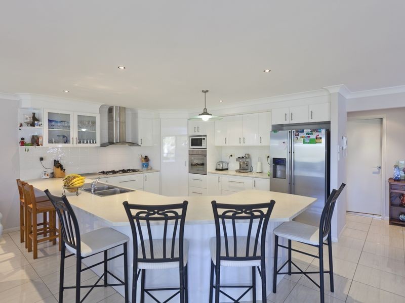 49 Schmidt Street, Victoria Point QLD 4165