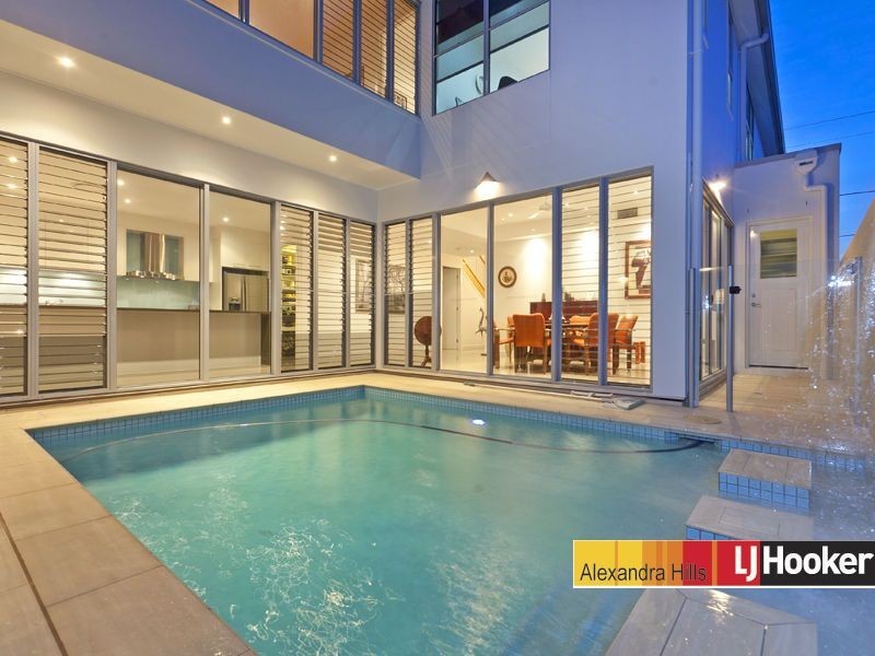 171 Shore Street North, Cleveland QLD 4163