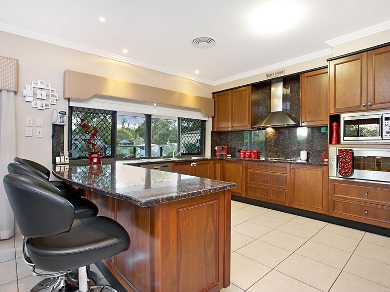 2793 Old Cleveland Road, Chandler QLD 4155