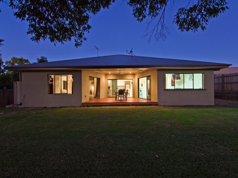 54 Hardy Road, Birkdale QLD 4159