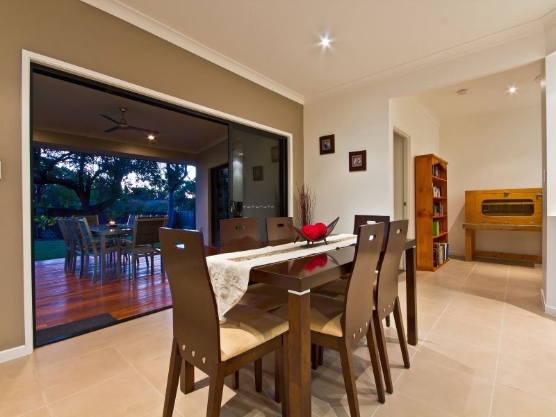 54 Hardy Road, Birkdale QLD 4159