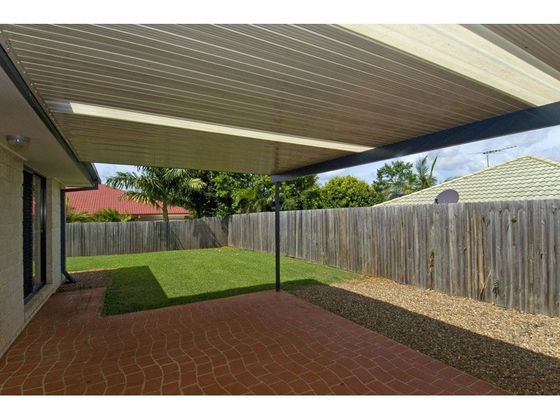 13 Saltwater Place, Redland Bay QLD 4165