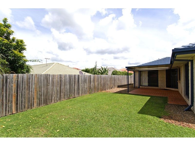 13 Saltwater Place, Redland Bay QLD 4165