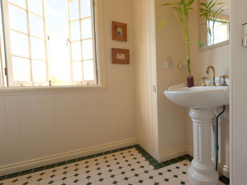 5 David Street, Morningside QLD 4170