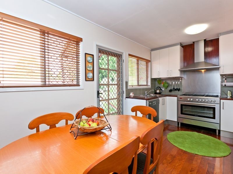 88 Ferry Road, Thorneside QLD 4158
