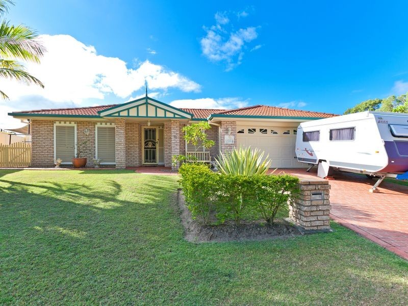 32 Marjorie Buckler Avenue, Redland Bay QLD 4165