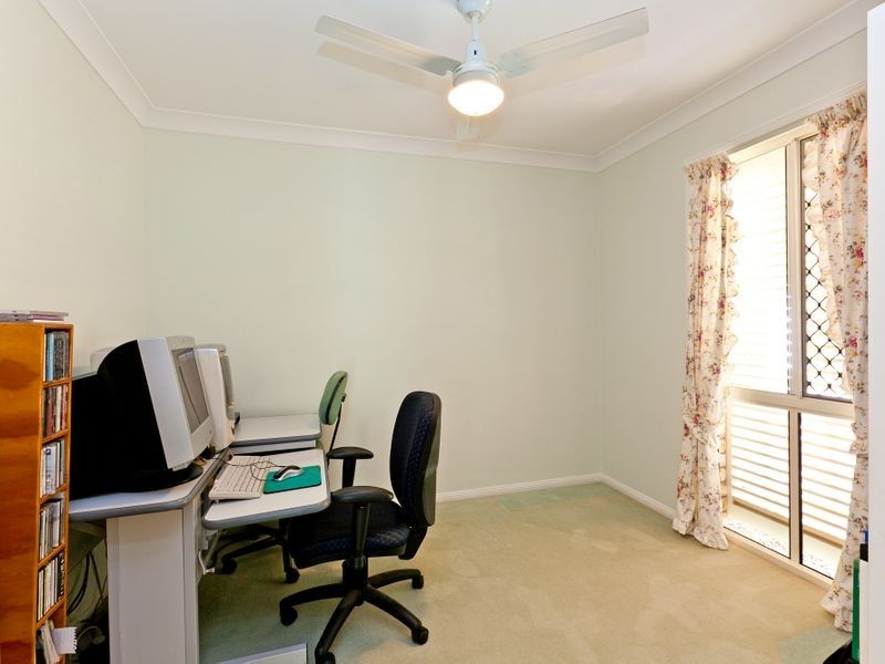 32 Marjorie Buckler Avenue, Redland Bay QLD 4165