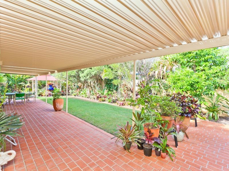 32 Marjorie Buckler Avenue, Redland Bay QLD 4165
