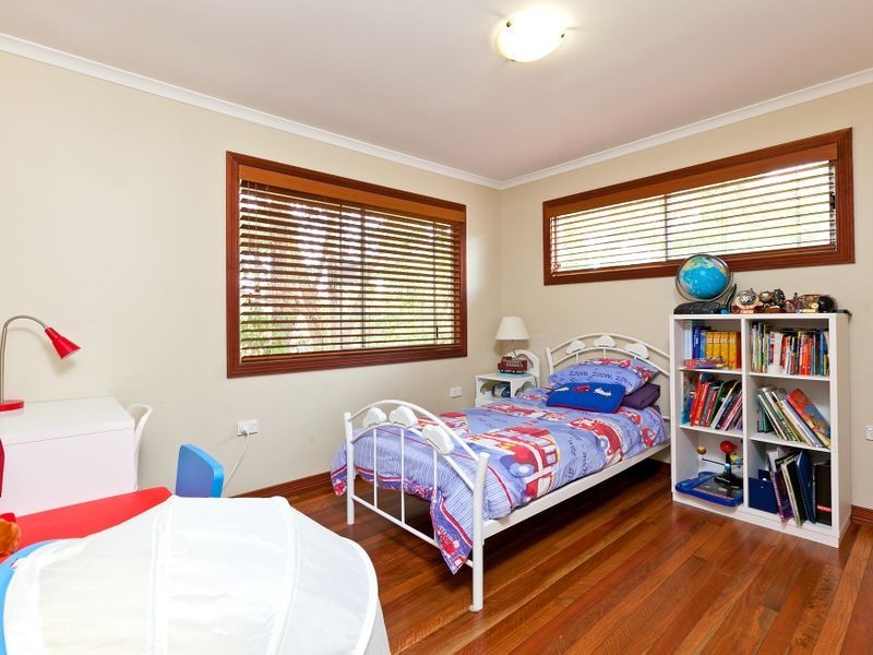 136 Wellington Street, Ormiston QLD 4160