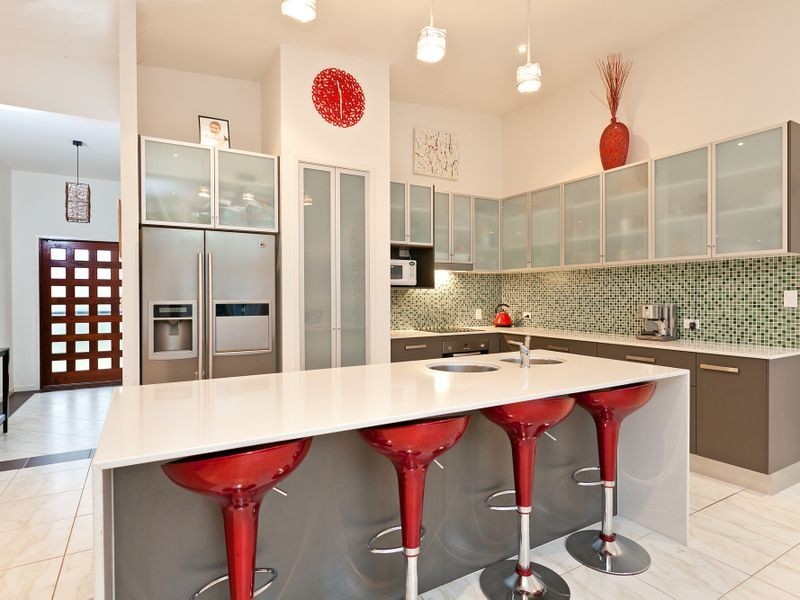 55 Island Street, Cleveland QLD 4163