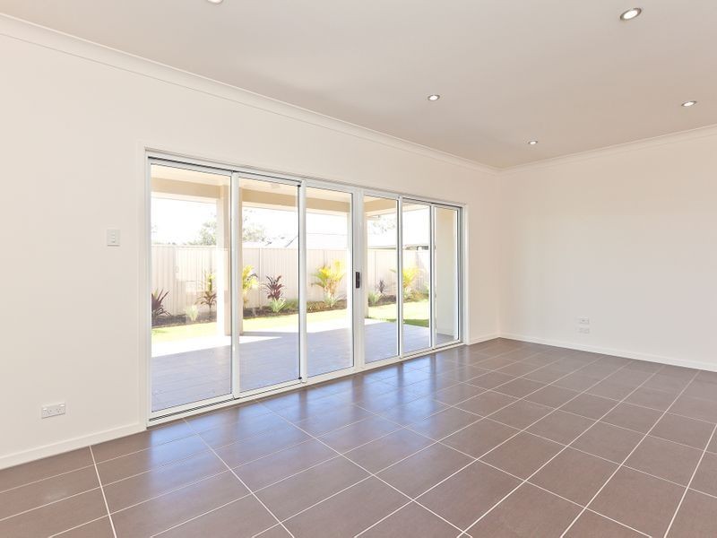 10 Tarvin Close, Wellington Point QLD 4160