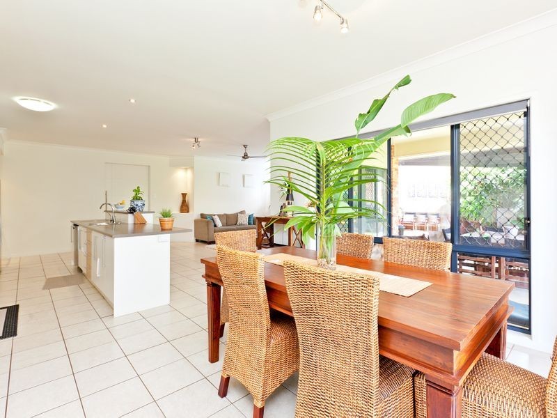 31 Watervale Drive, Redland Bay QLD 4165