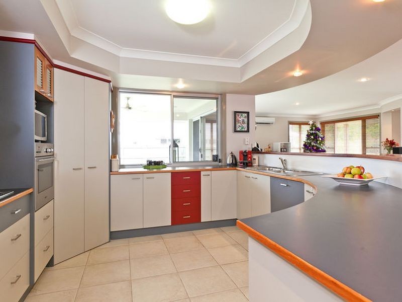 8 Plantation Place, Wellington Point QLD 4160