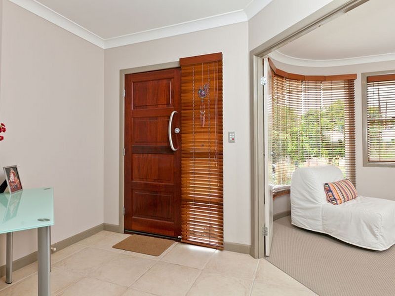 8 Plantation Place, Wellington Point QLD 4160