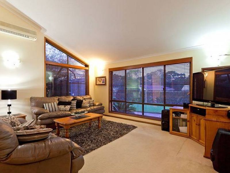 27 Sunshine Drive, Cleveland QLD 4163