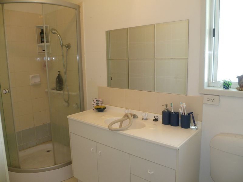 15-21 Jan Street, Macleay Island QLD 4184