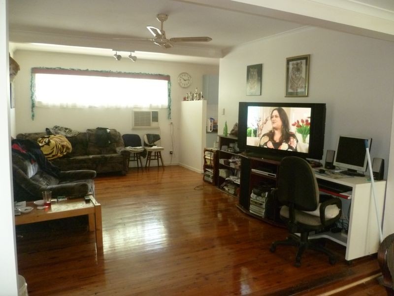 15-21 Jan Street, Macleay Island QLD 4184