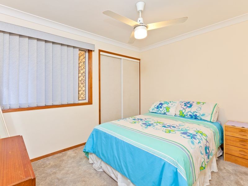 4 Sylvania Street, Wellington Point QLD 4160