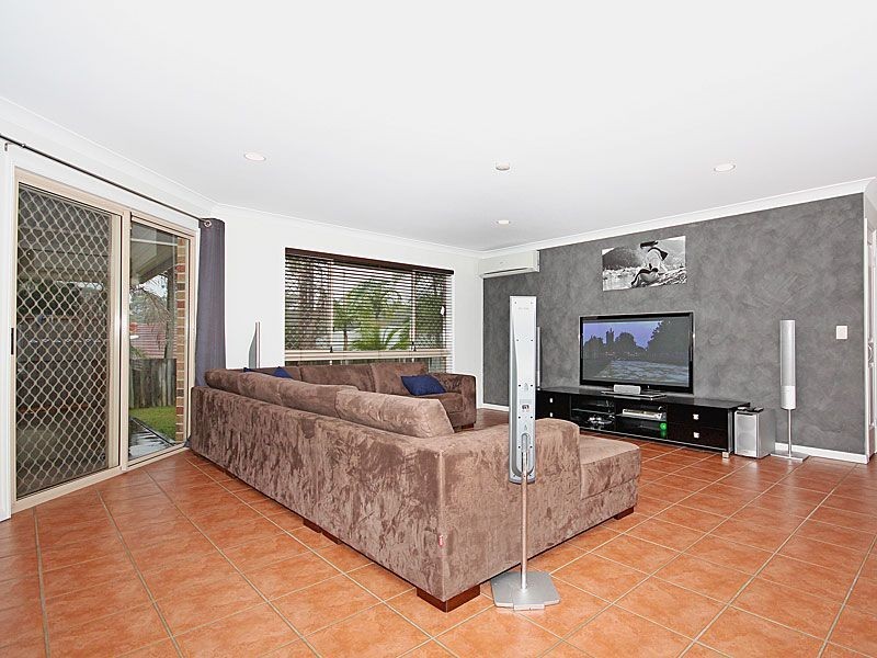 12 Dynasty Court, Alexandra Hills QLD 4161