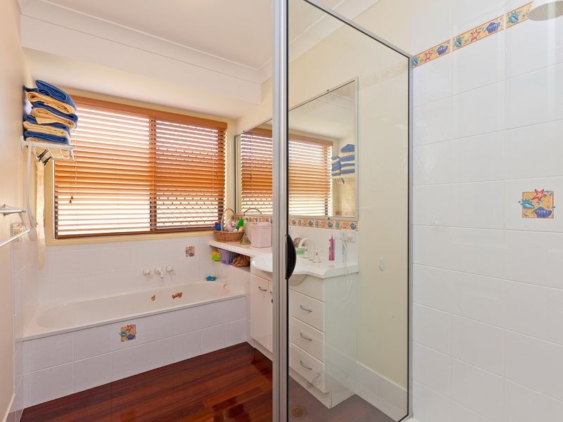 1 Wagan Place, Wellington Point QLD 4160