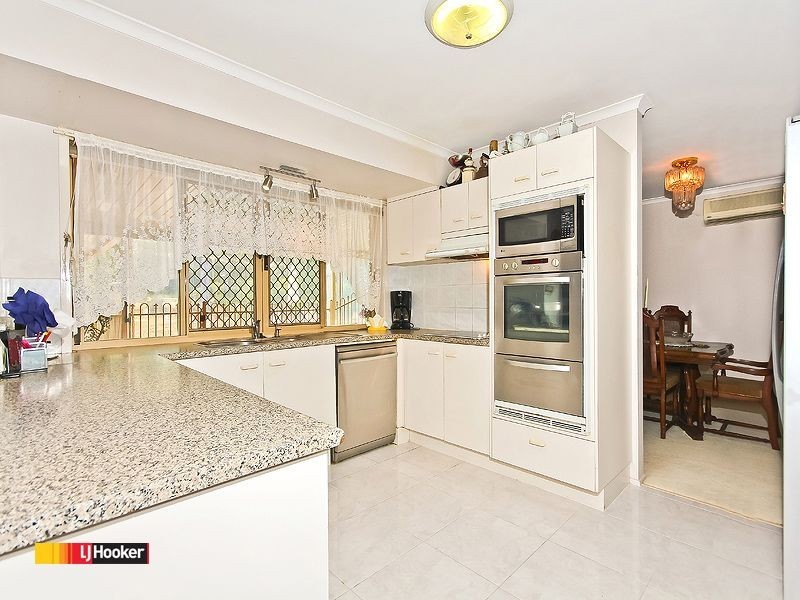 6 Balsa Court, Victoria Point QLD 4165