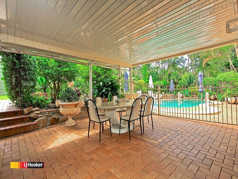 6 Balsa Court, Victoria Point QLD 4165