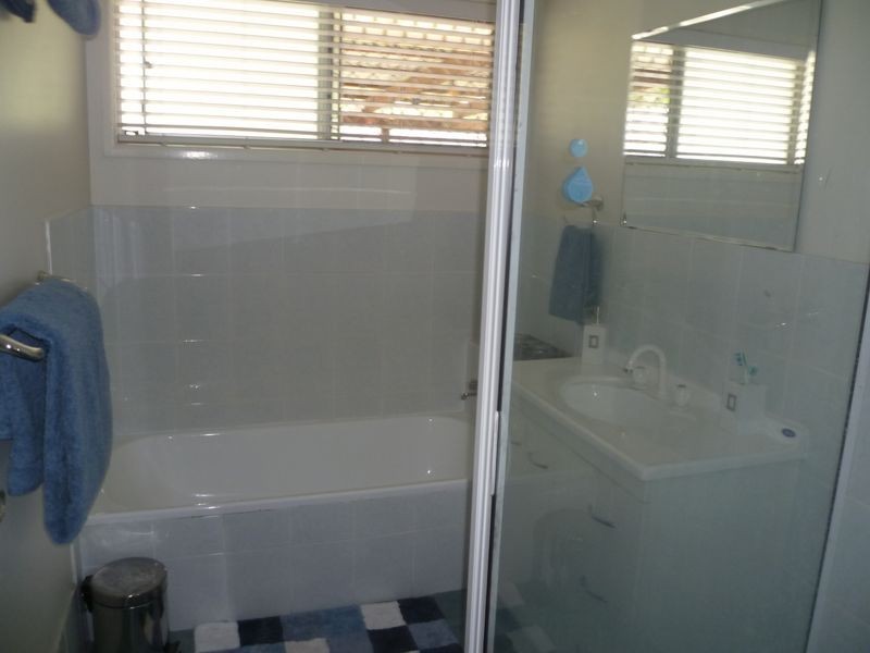 16 Cornwall Crescent, Alexandra Hills QLD 4161