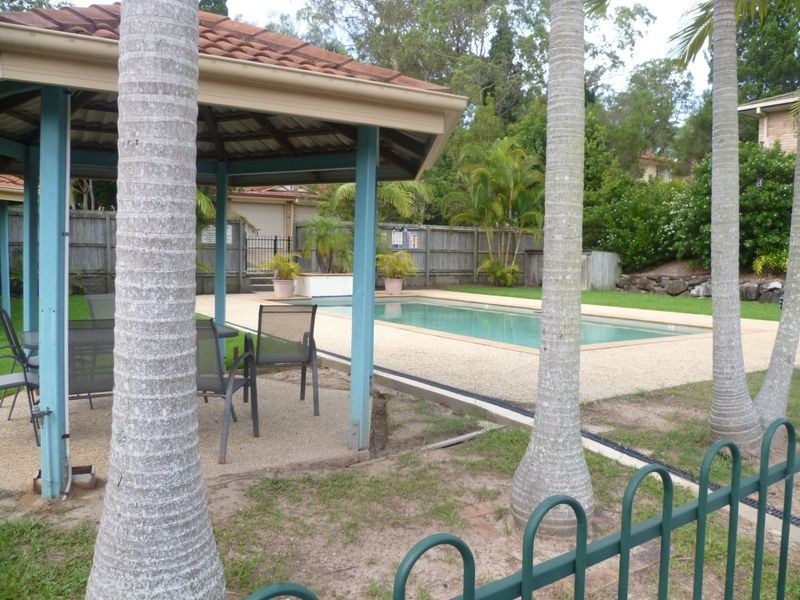 2/2 Denison Court, Capalaba QLD 4157