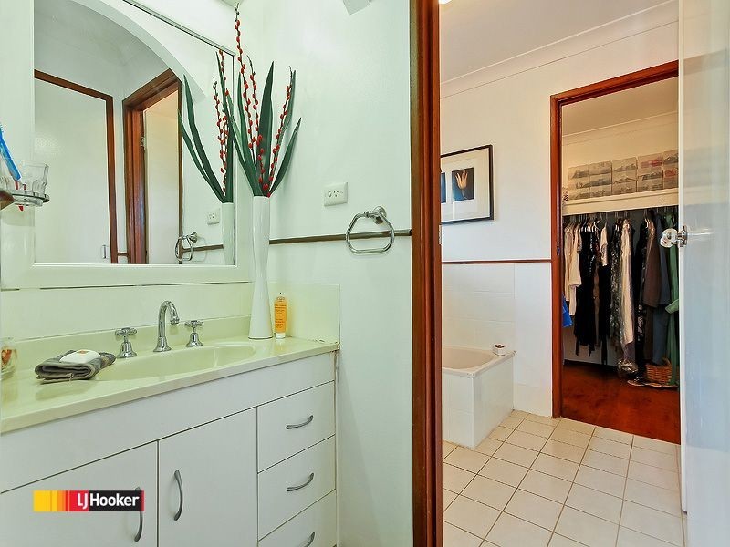 14 Cornwall Crescent, Alexandra Hills QLD 4161